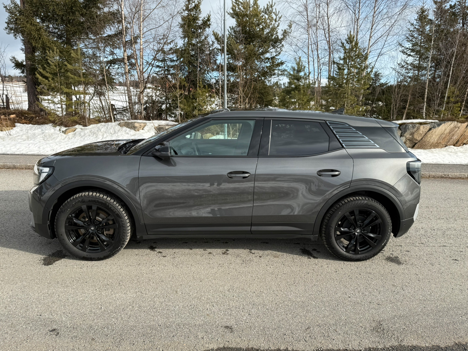 Ford Explorer AWD Extended Range V.pumpe, krok, Head Up, 360 , pigg + 3