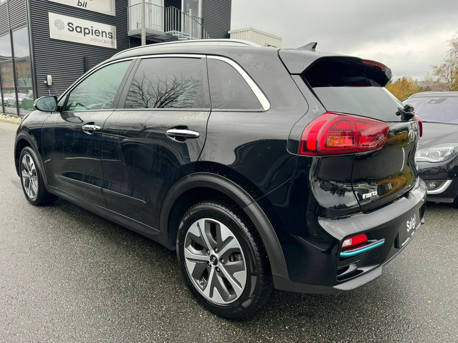 Kia E-Niro 64kWt|NAVI/ACC/R.KAMERA/KEYLESS/JBL/CARPLAY/DAB+/LED+++ 2