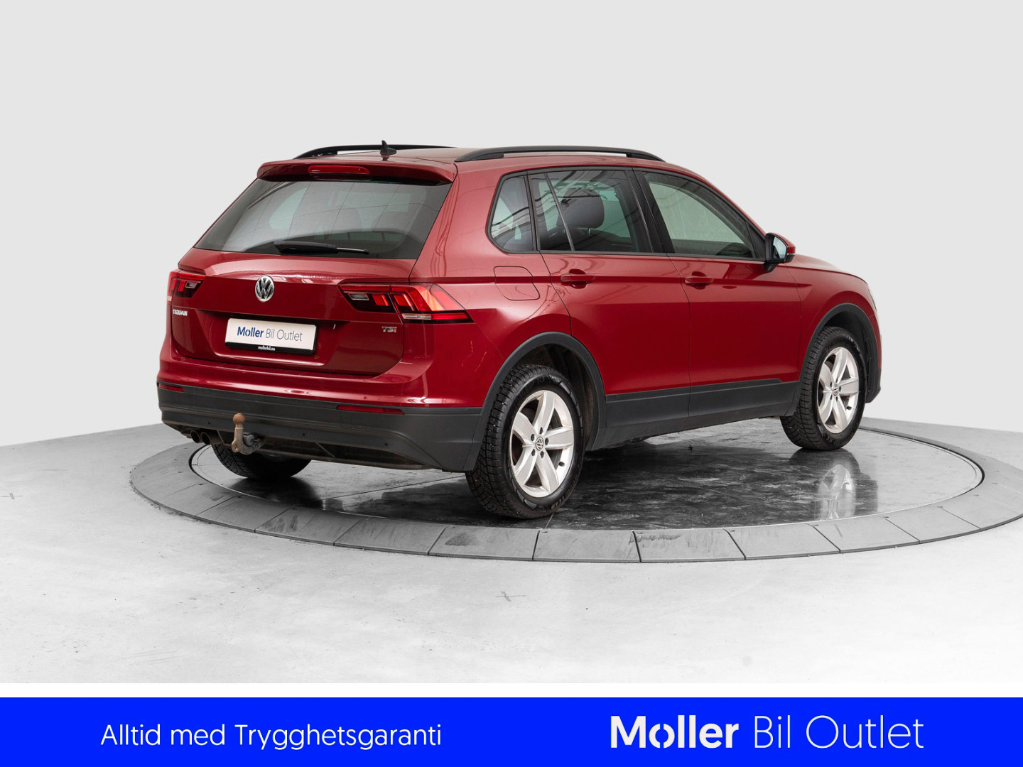 Volkswagen Tiguan trend Hengerfeste / Parkeringssensor / Service / 2