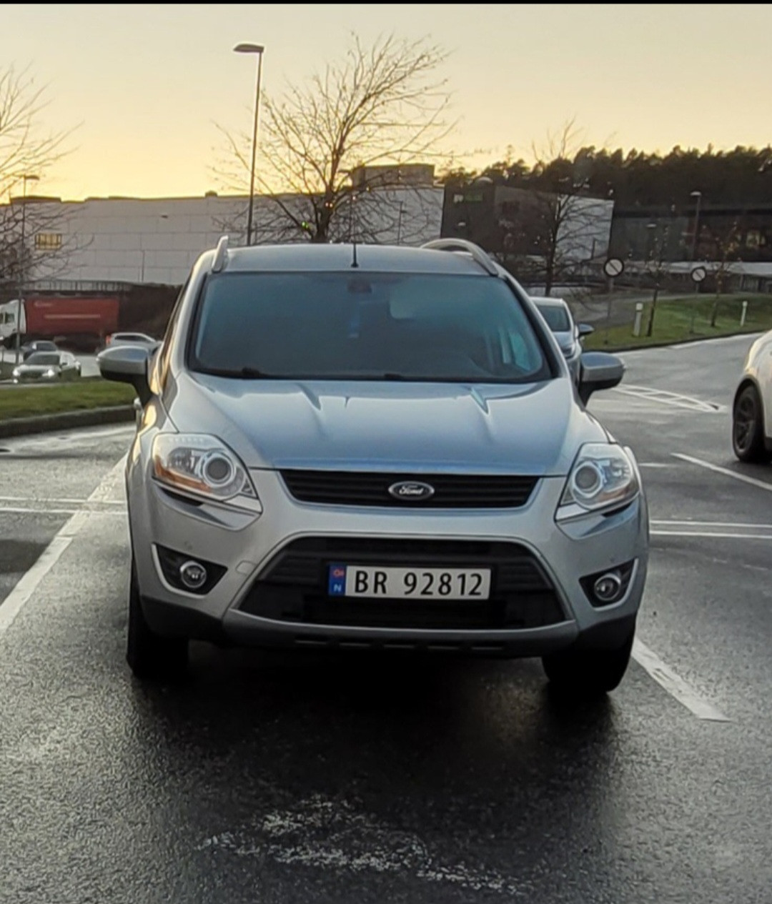 Ford Kuga 2,0 TDCi 136hk Trend