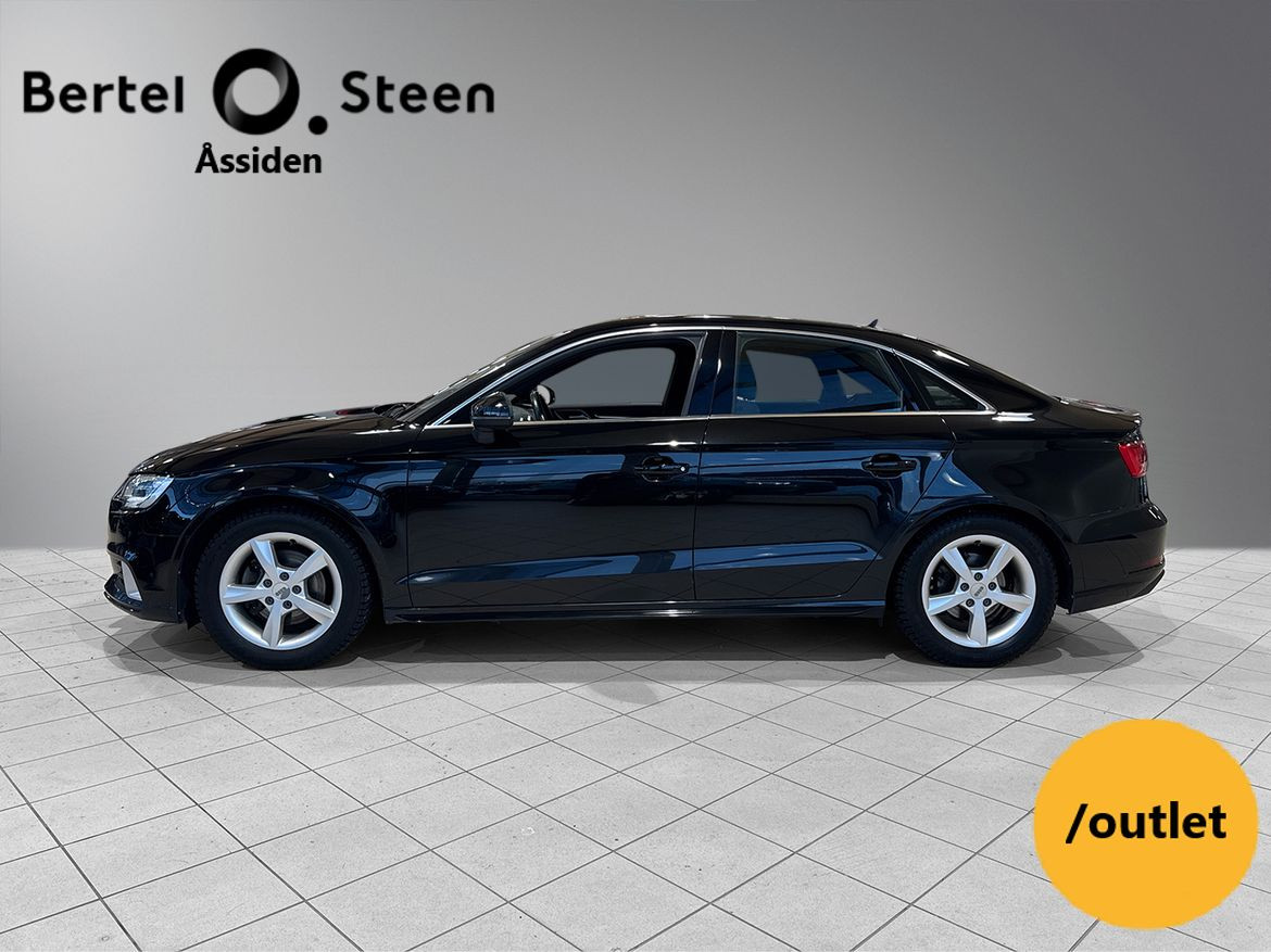 Audi A3 Sedan 30 TFSI 2