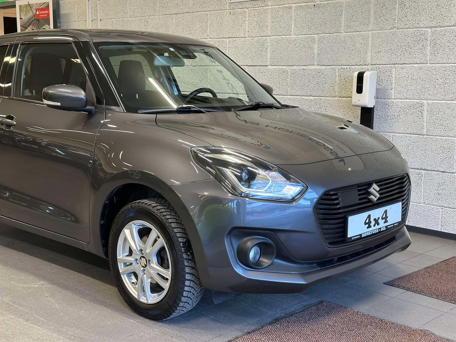 Suzuki Swift 1.2 GLX Hybrid 4x4/ SafeTech/Kamera/Navigasjon/Kamera+ 2