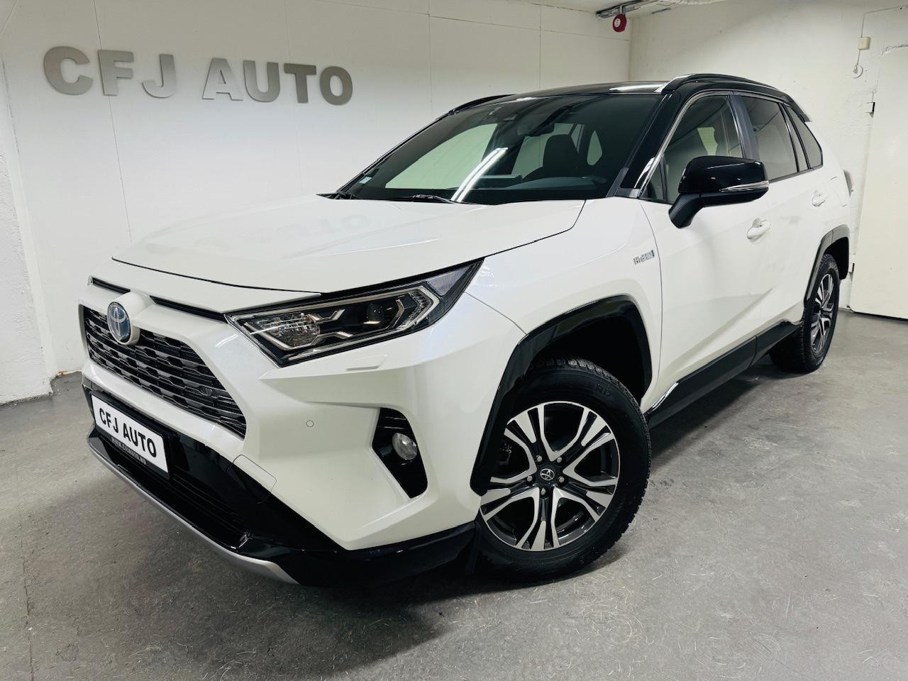 Toyota RAV4 2,5 HYBRID, 4WD, STYLE, PANORAMA