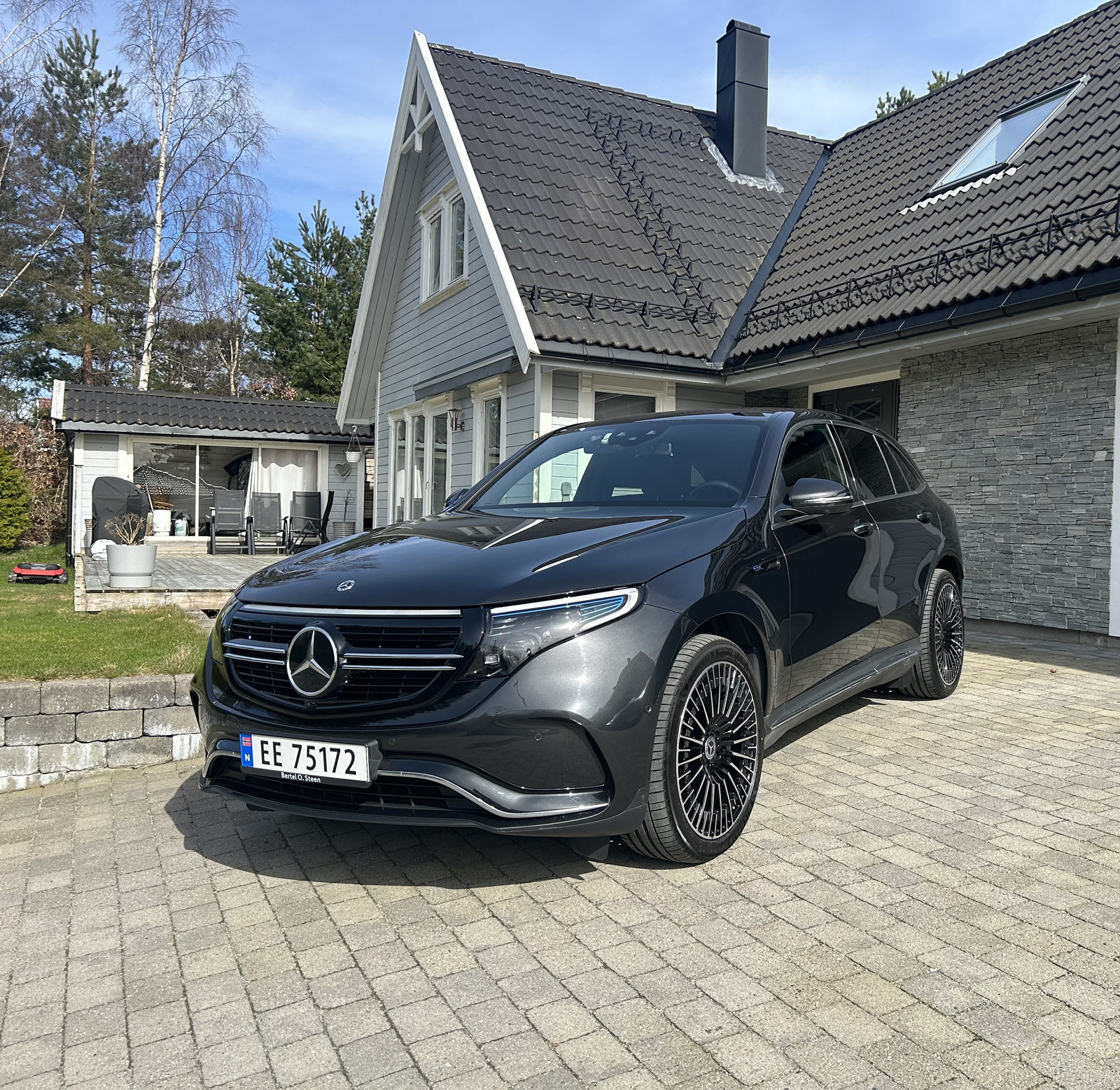 Mercedes-Benz EQC 400 4MATIC AMG Hengerfeste 21 tommer AMG 360Kamera DAB+