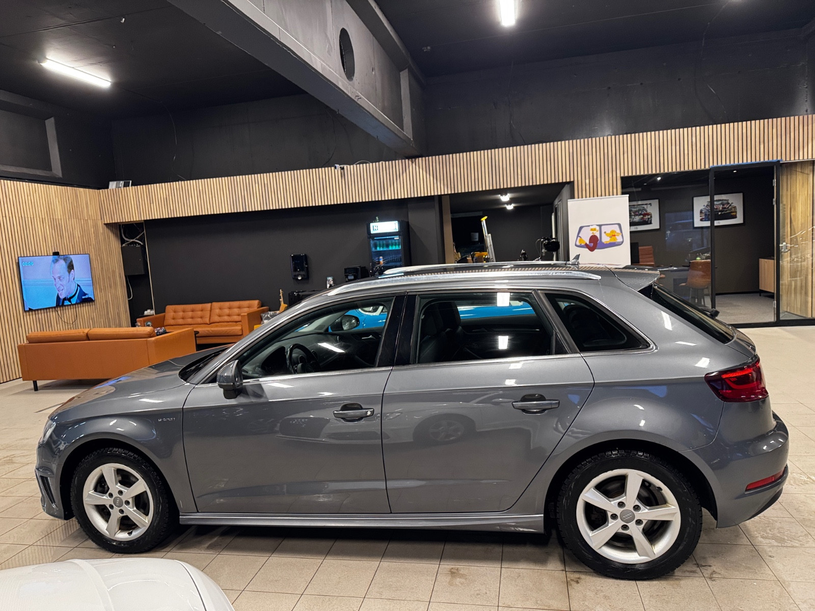 Audi A3 Sportback e-tron/ DAB/ Sport/ ACC/ NY EU & service 2