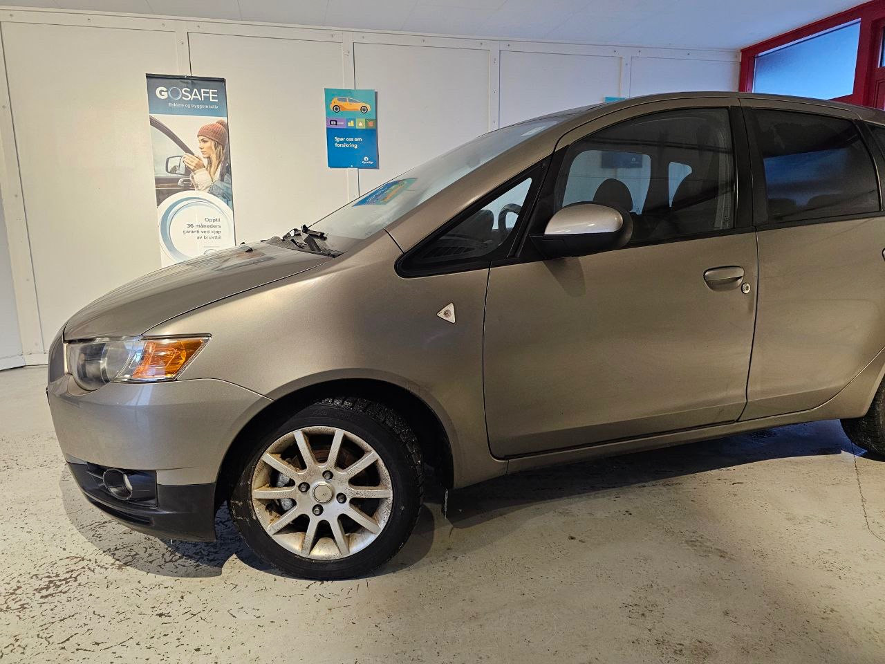 Mitsubishi Colt EU 2027 // LAV KM // HISTORIKK // SVDEKK // SE PRIS 2