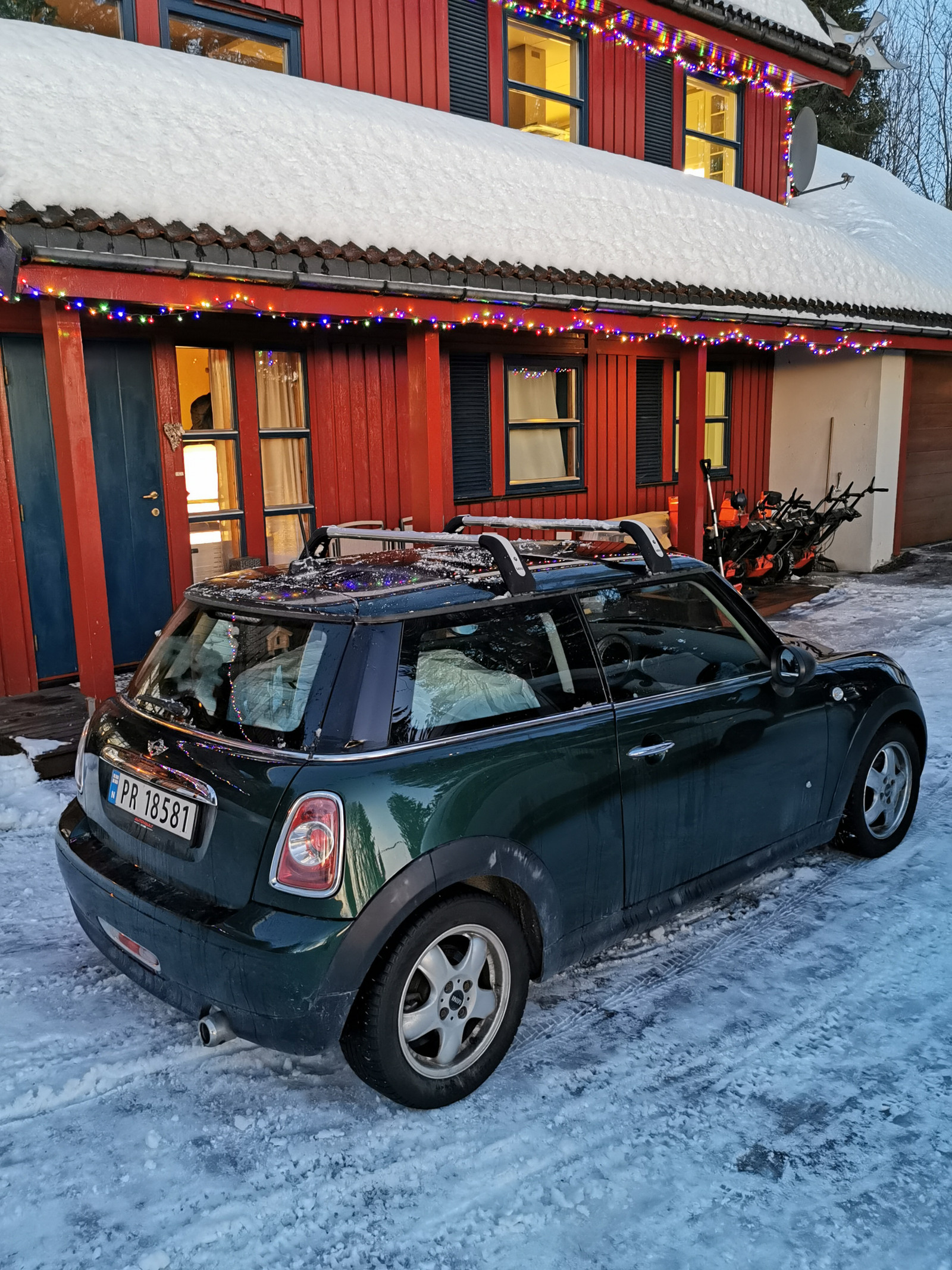 MINI Cooper One D 3