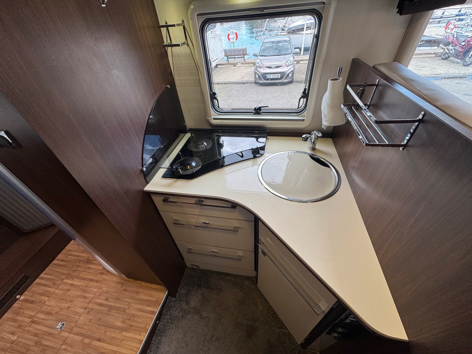 Gallery image 15