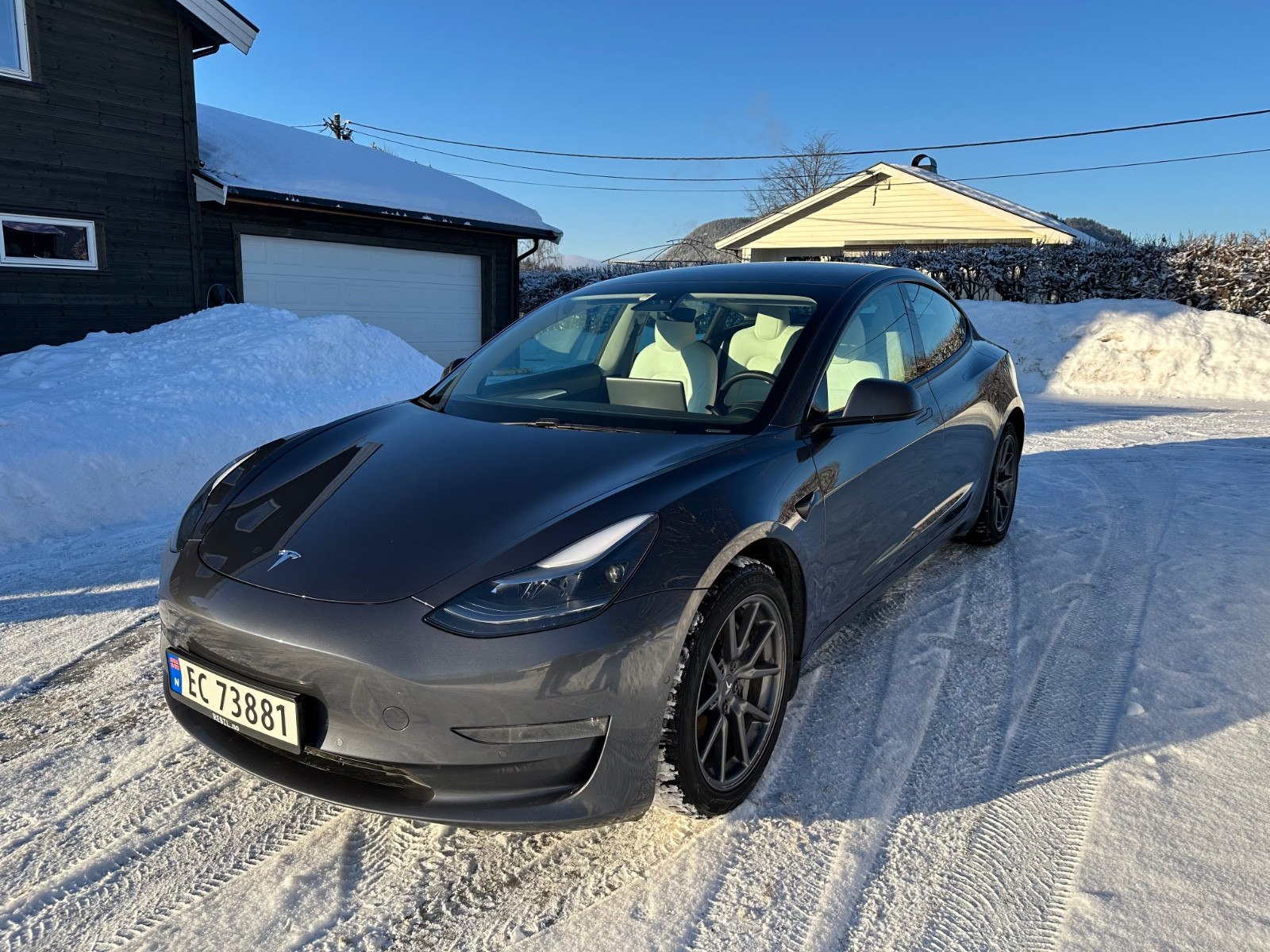 Tesla Model 3 614km/LongRange/Autopilot/V.Pumpe/Prem Lyd/Facelift/AWD 3