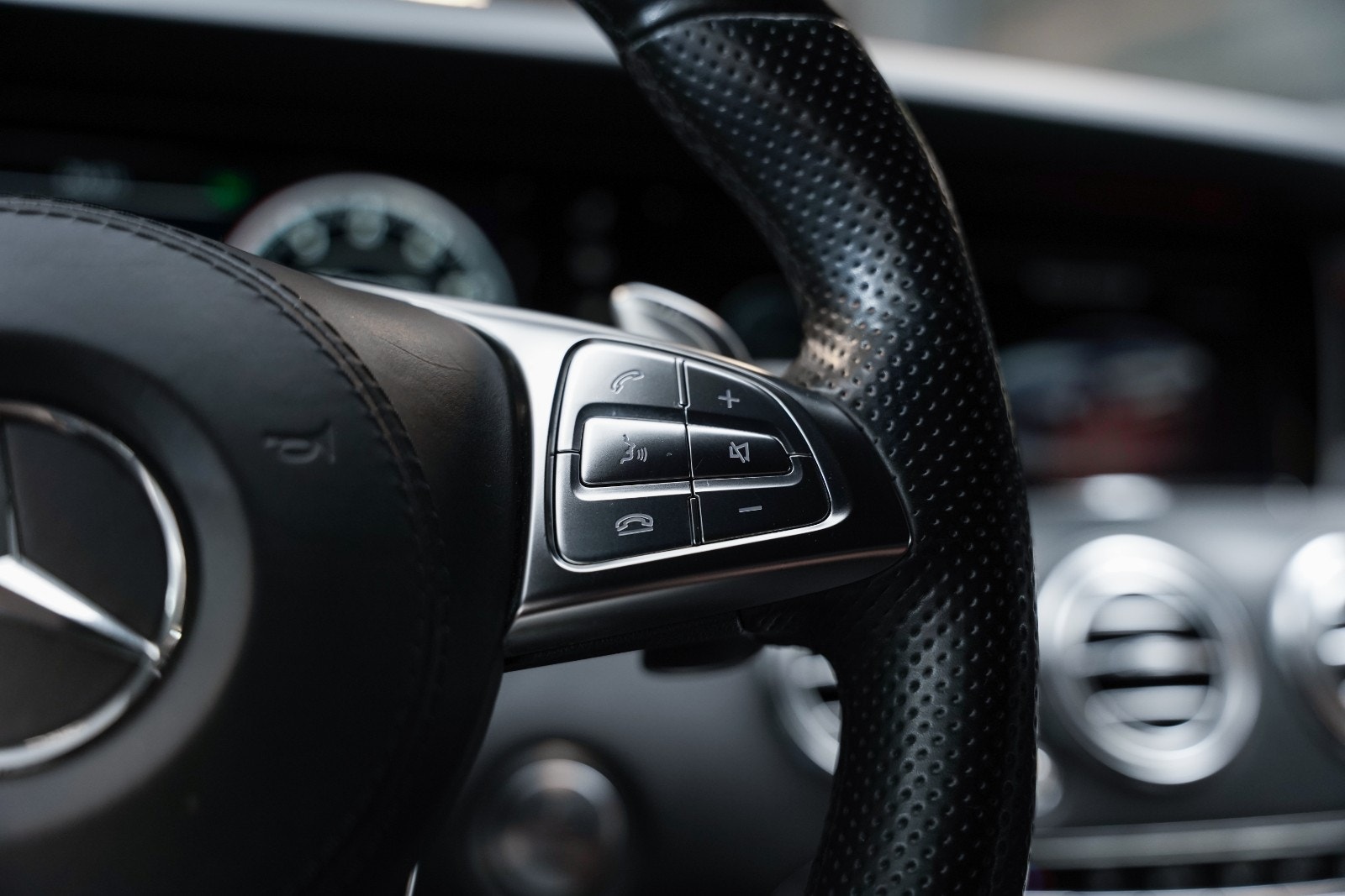 Hovedbilde av Mercedes-Benz S-Klasse