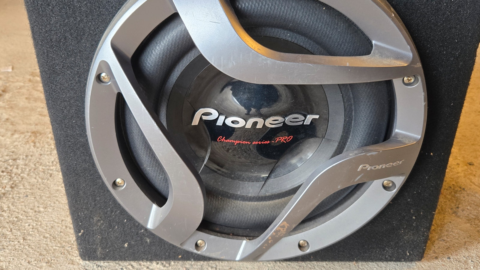 Pioneer Champion series PRO 12