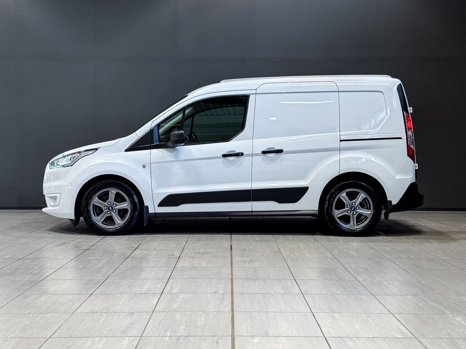 Ford Transit Connect Ecoboost 100HK /Trend /2XSkyvedør /Krok /DAB /R.kam ++ 2