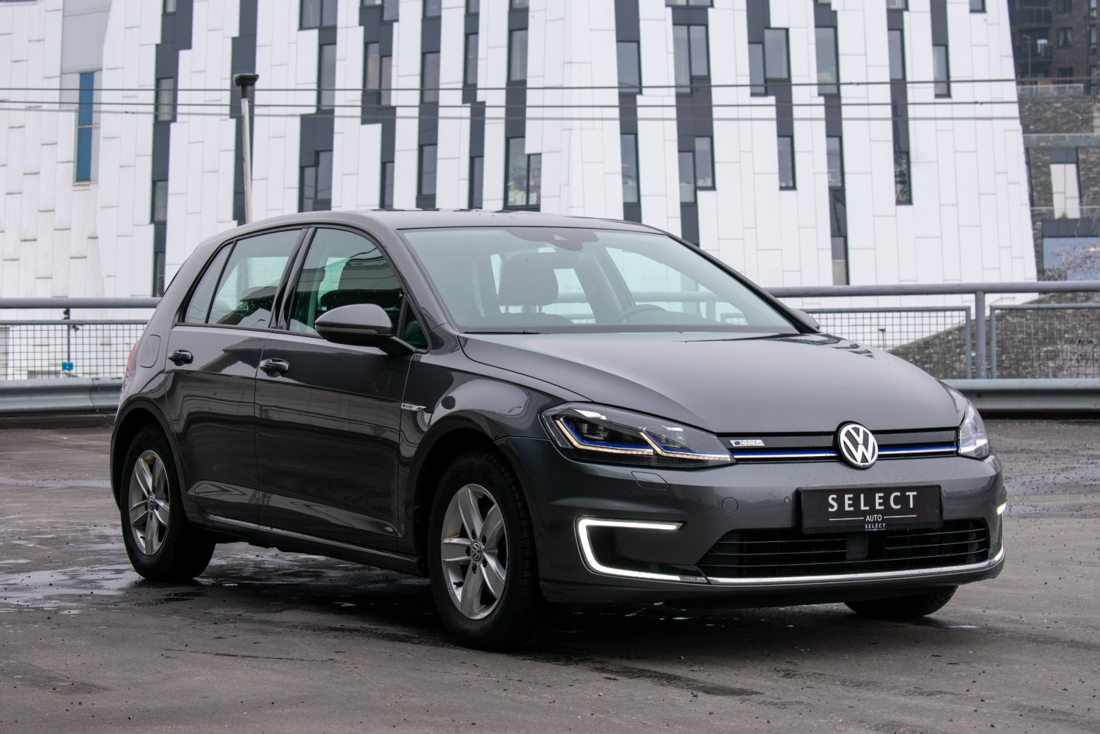 Volkswagen Golf 300KM/1-EIER/NORSKBIL/RYGGEKAMERA/NAVI/LAV-KM/BLUETOOTH 2