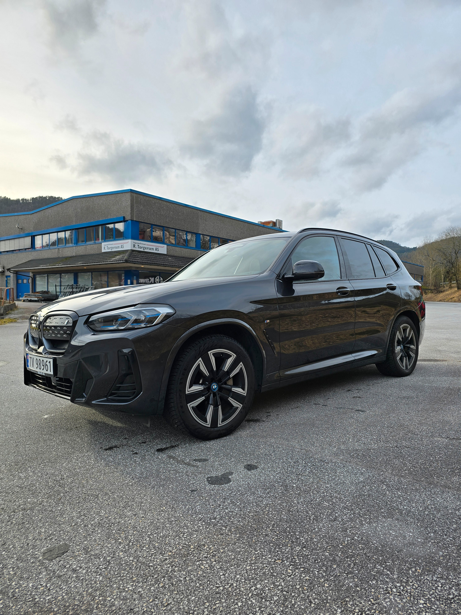 BMW iX3 M Sport Fully Charged (K)