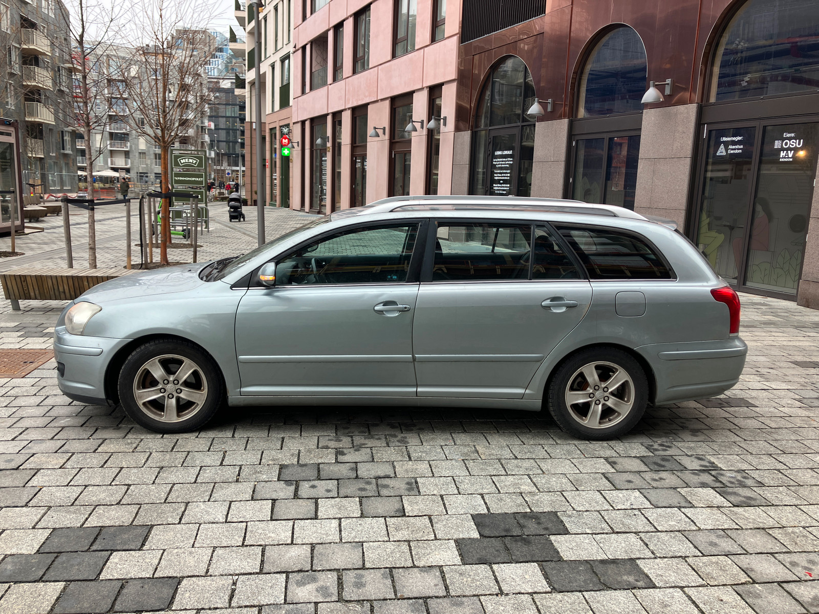 Toyota Avensis t25 2