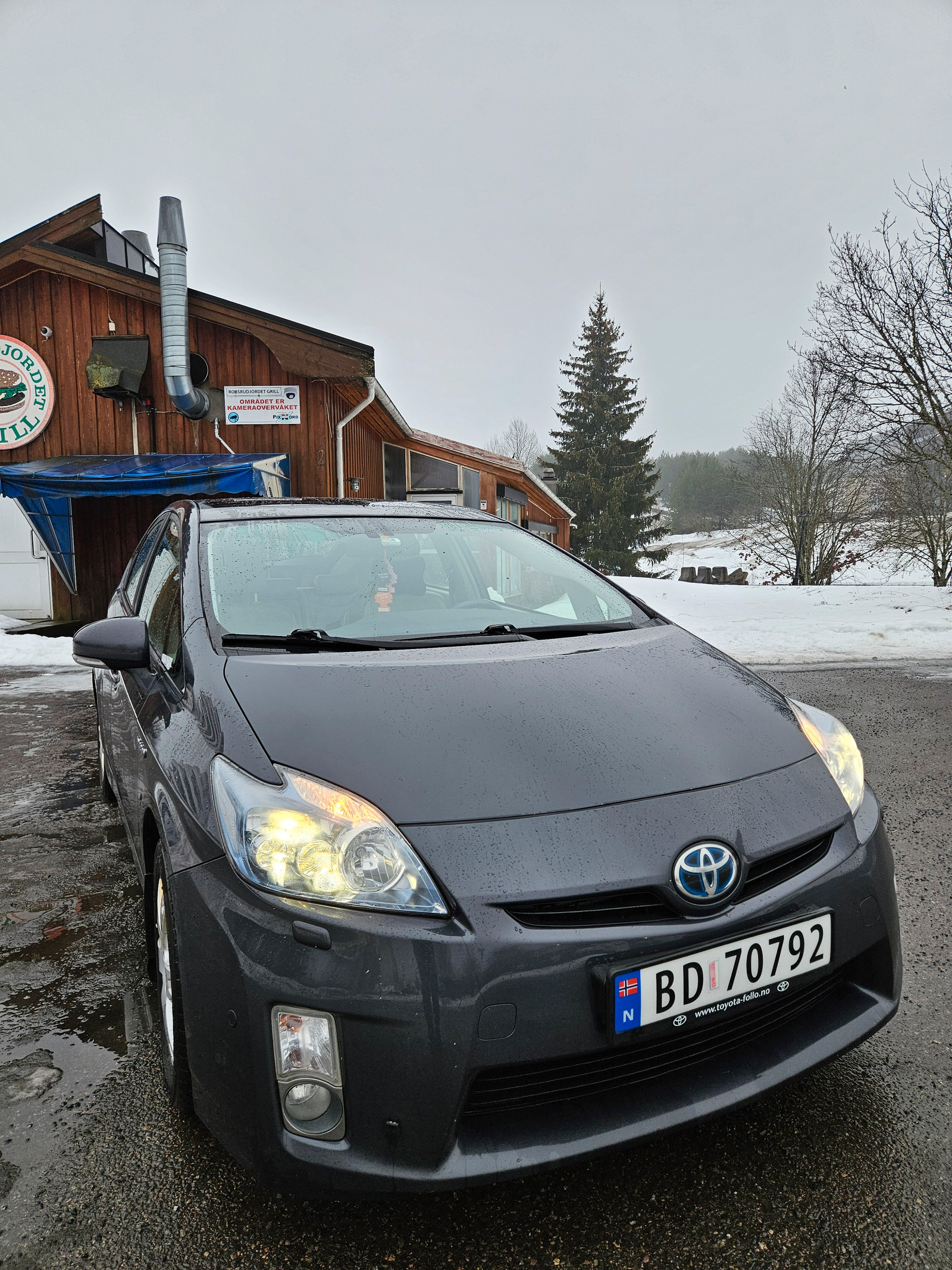 Toyota Prius 1,8 VVT-i Hybrid. Nylig Eu godkjent 02.27 2
