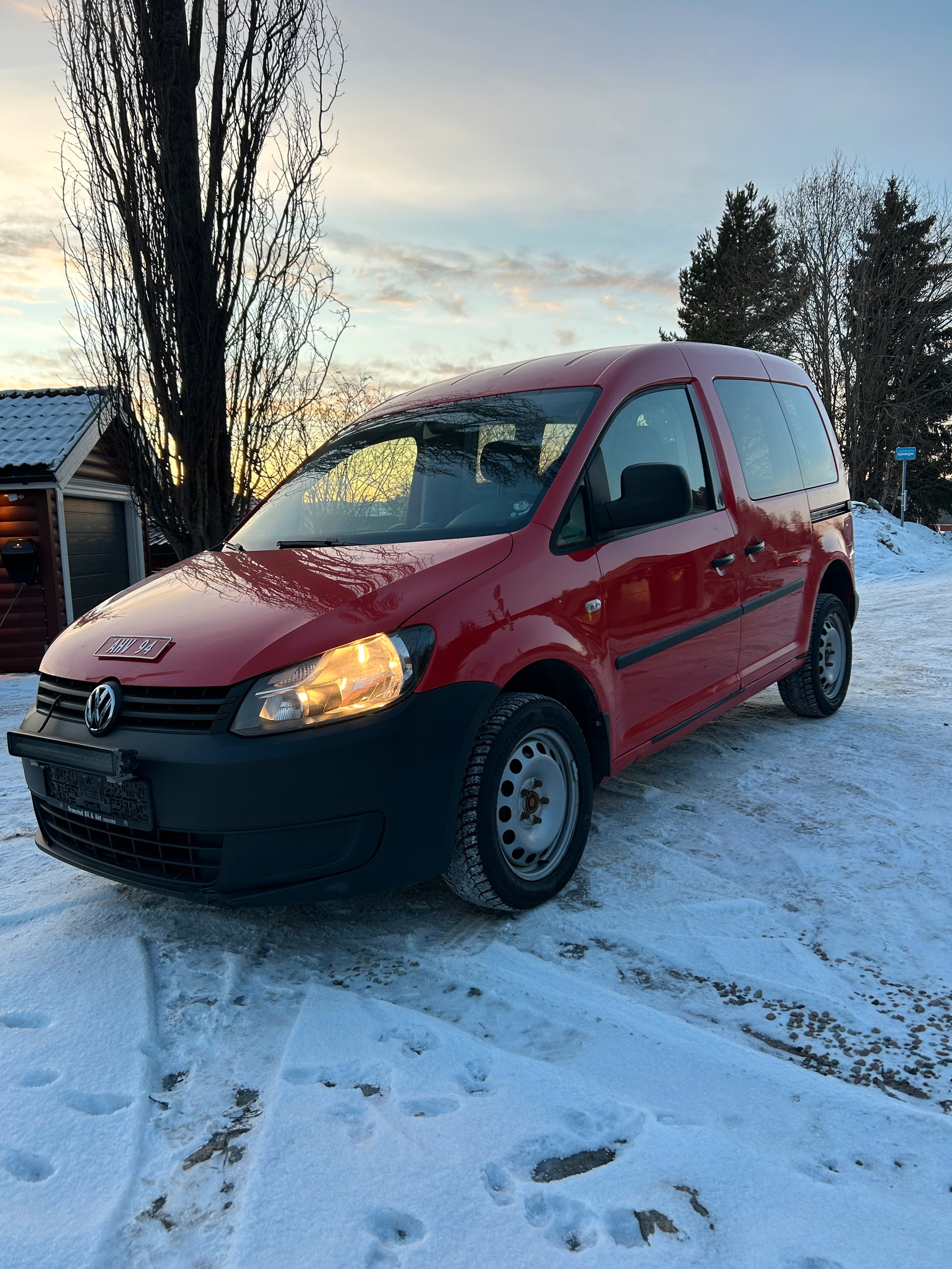 Volkswagen Caddy 2.0 110 TDI 4Motion 2
