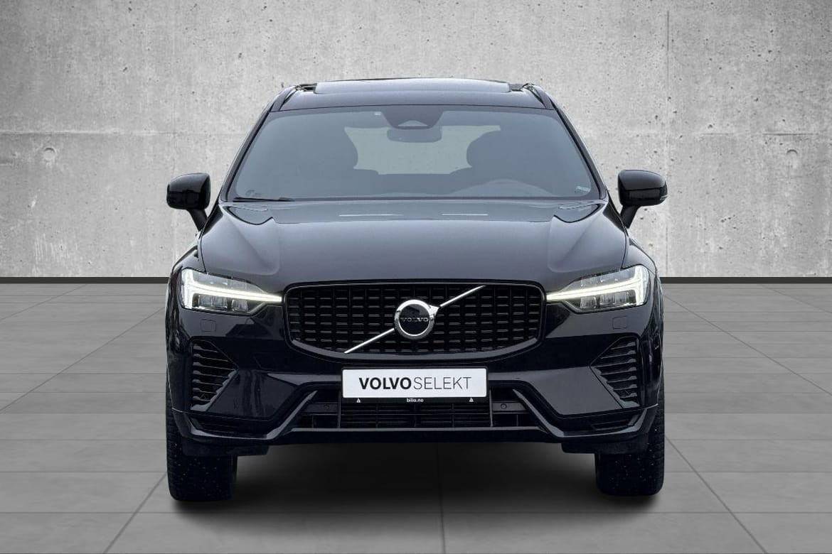 Volvo XC60 Recharge T6 AWD R-Design Krok, H/K++ 3