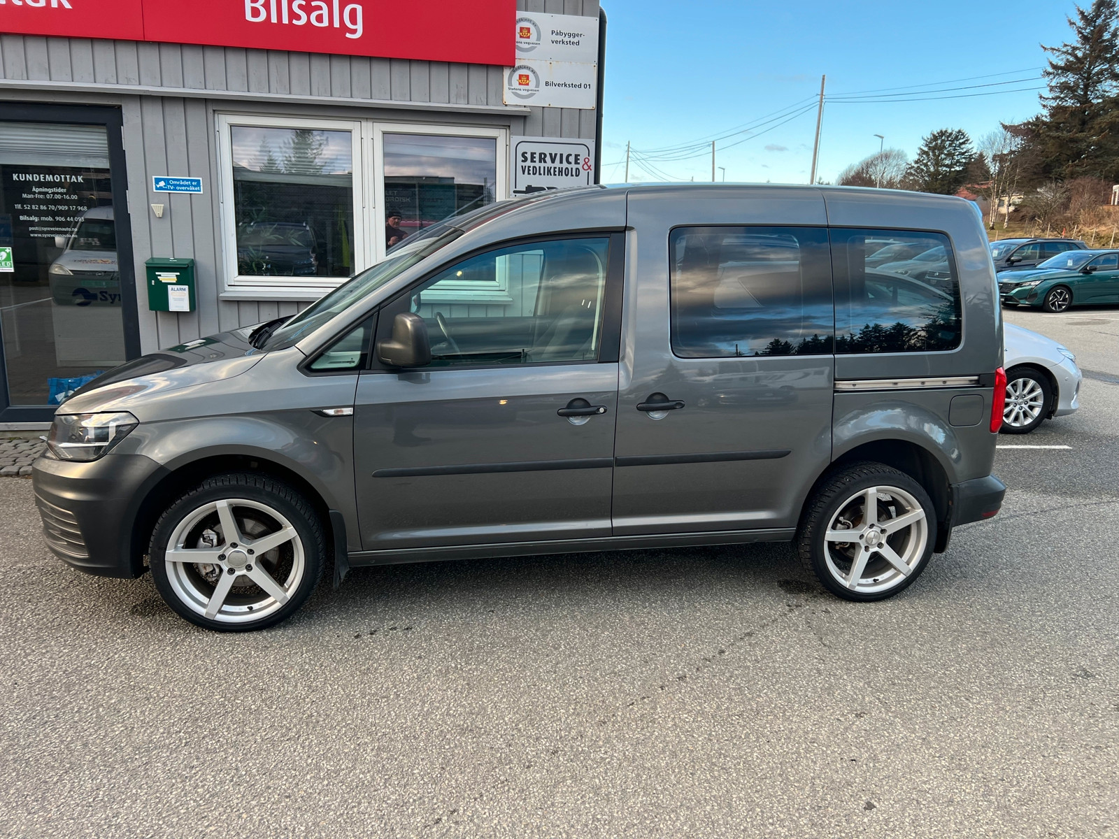 Volkswagen Caddy 2,0 TDI 4Motion 3