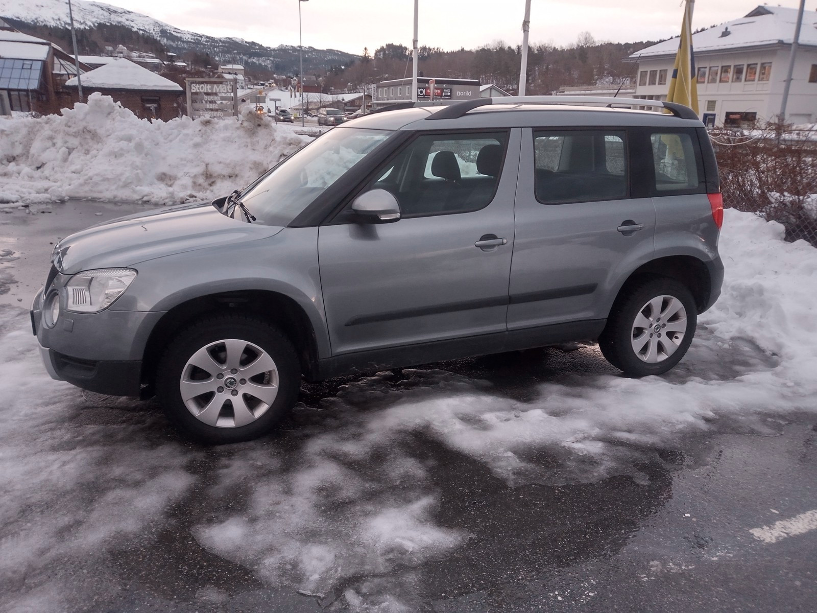 Skoda Yeti 1,2 TSI 105hk DSG Active 3