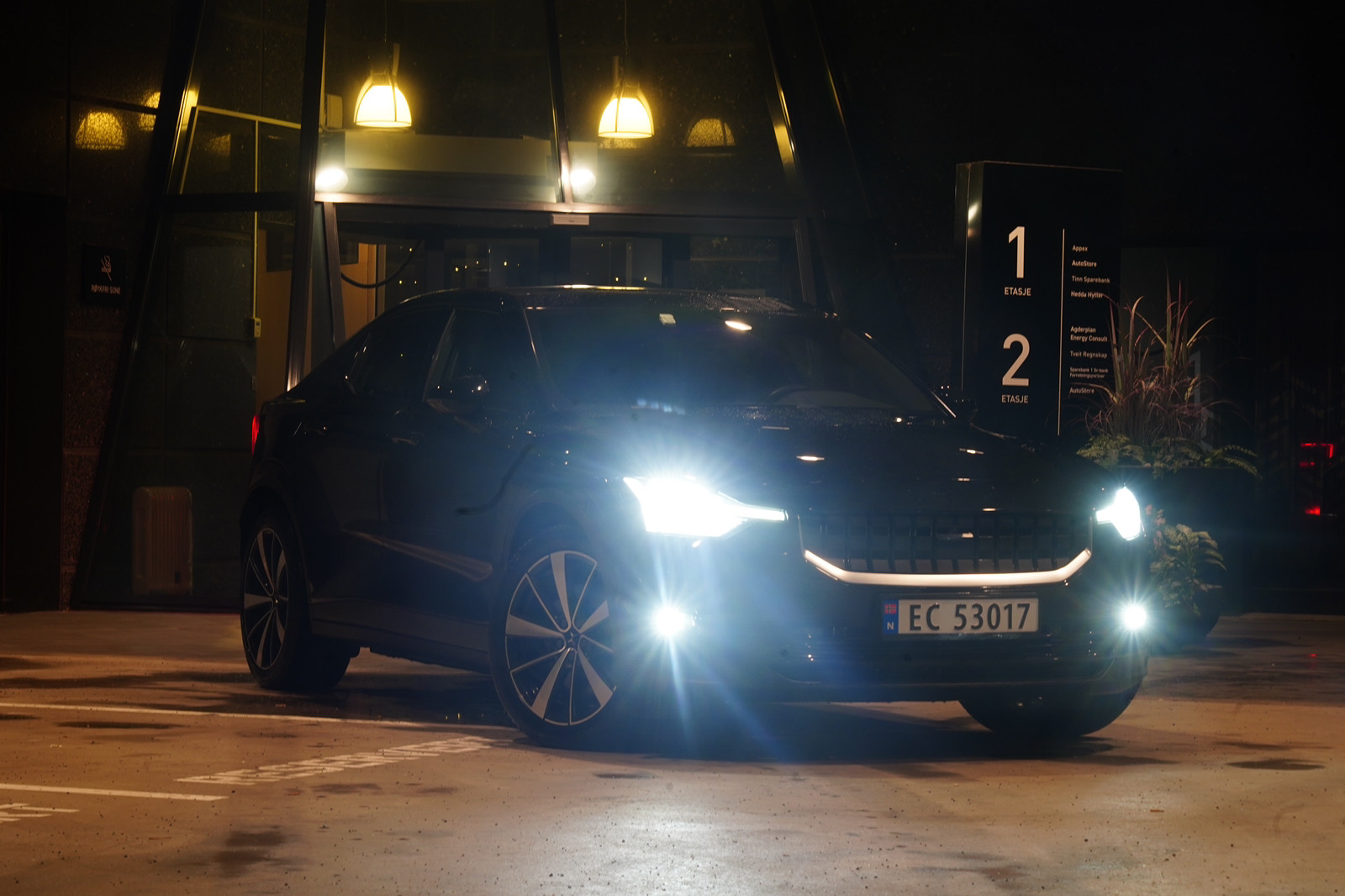 Polestar 2 Long Range Dual Motor AWD 3