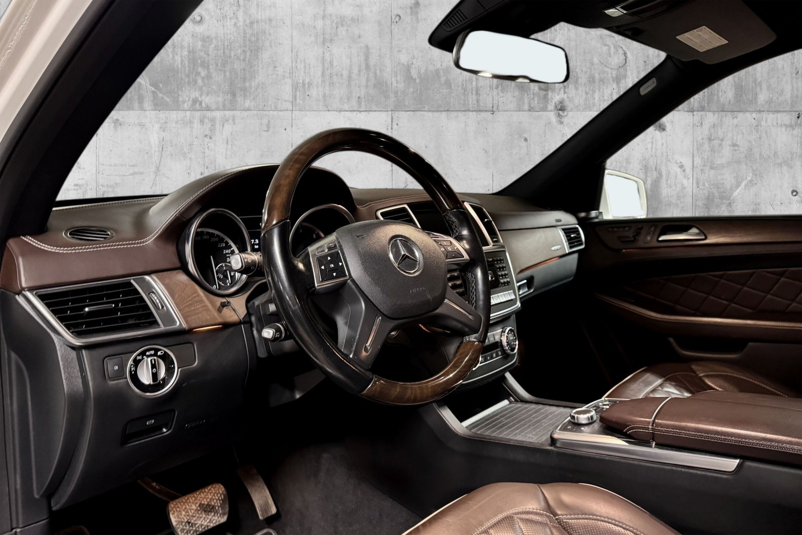 Hovedbilde av Mercedes-Benz M-Klasse