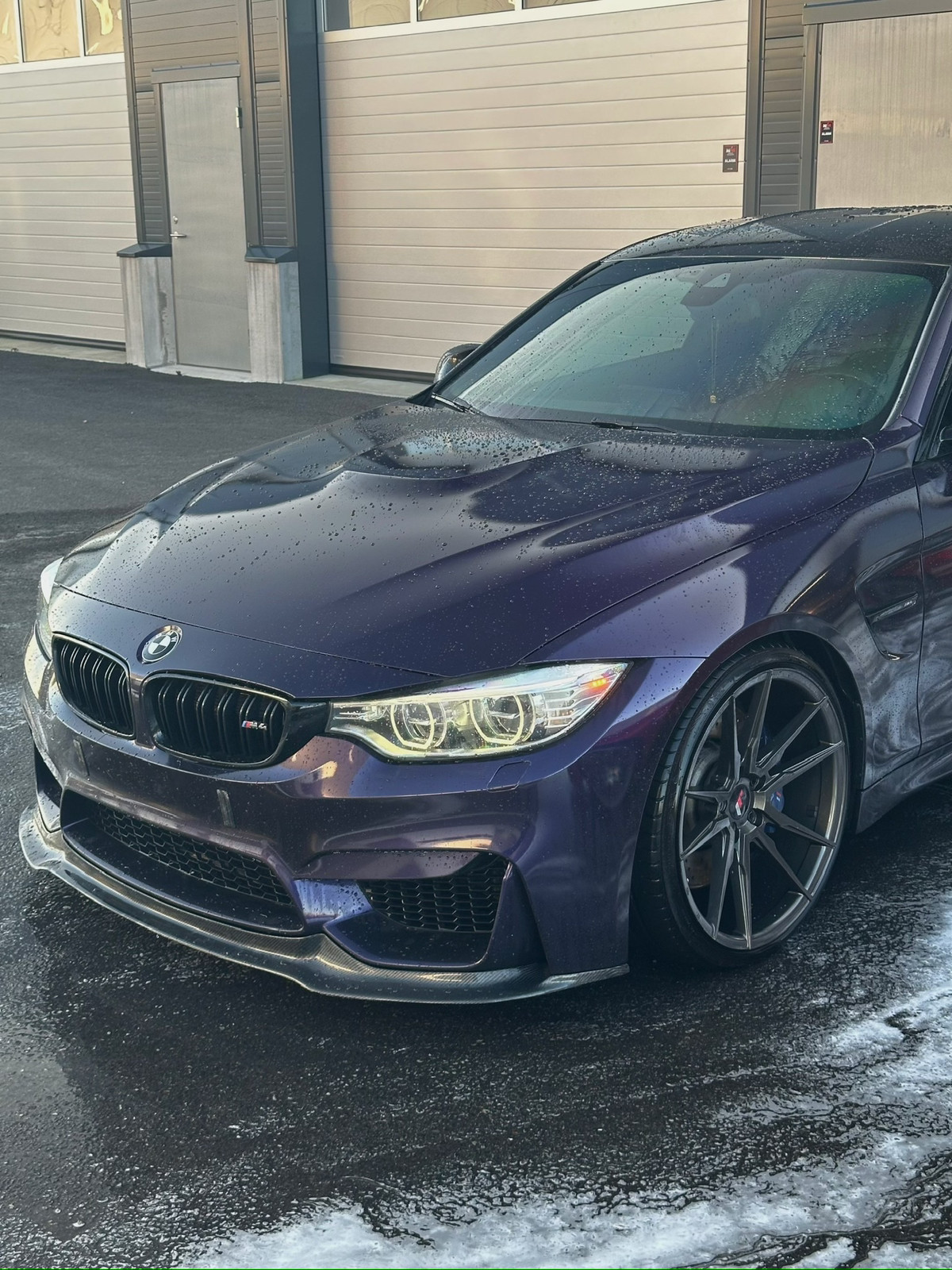 BMW M4 Coupé DKG 2