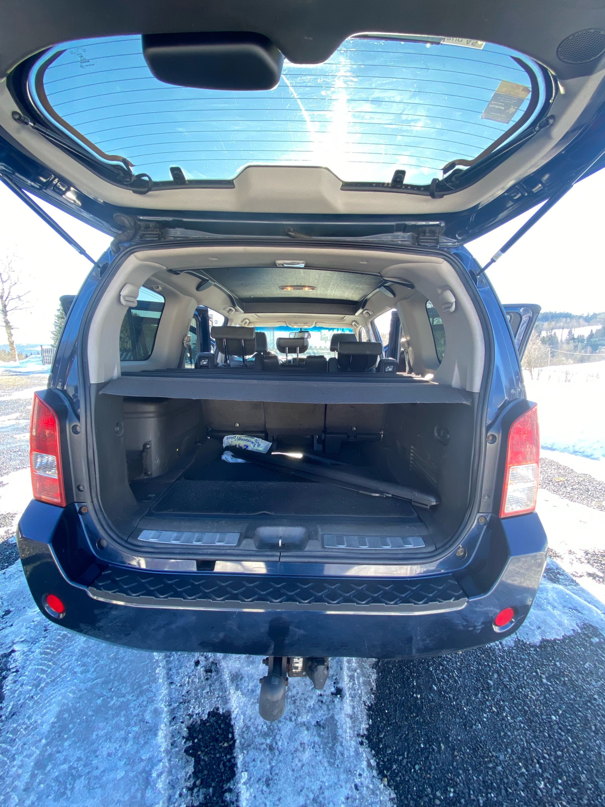 Nissan Pathfinder 2,5 DCI SE Aut 3