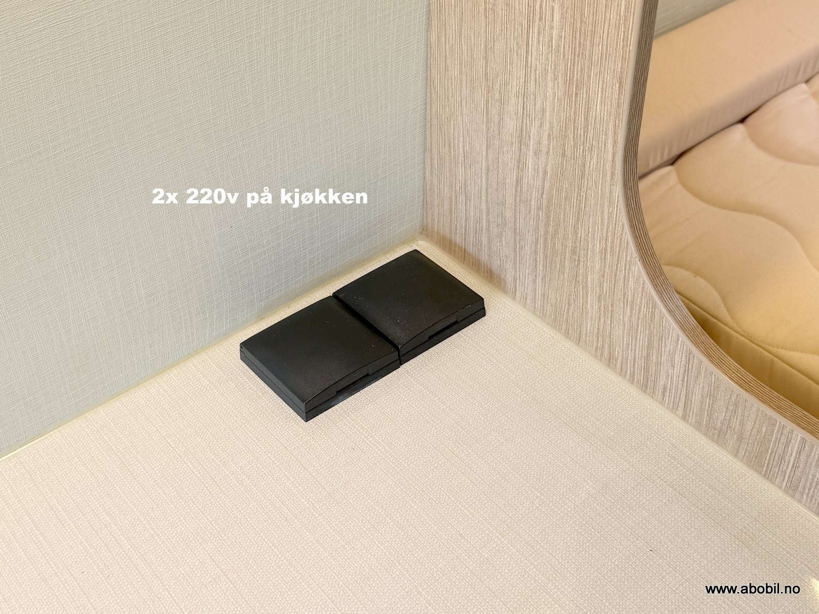 Gallery image 12