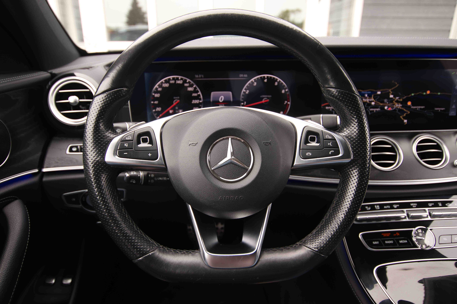 Hovedbilde av Mercedes-Benz E-Klasse