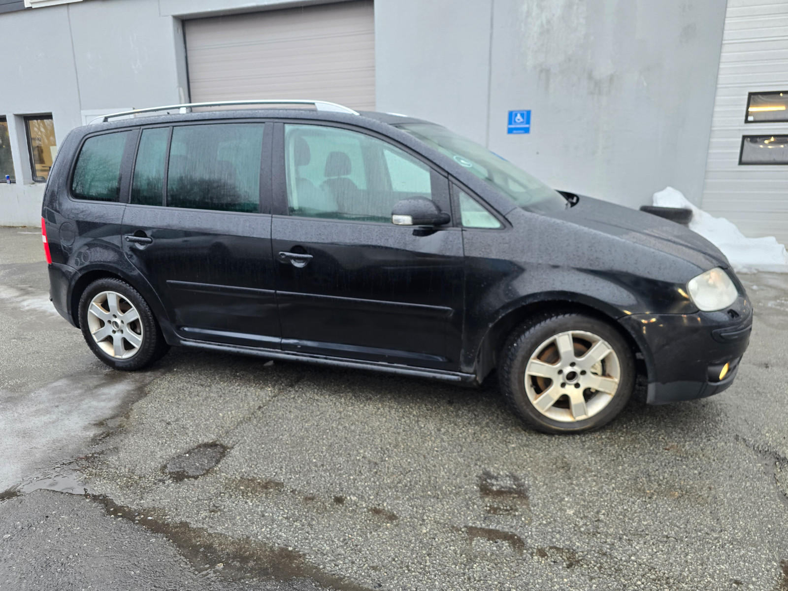 Volkswagen Touran 2,0-140hk, TDI, Automat, EU til 25.11.2026 3