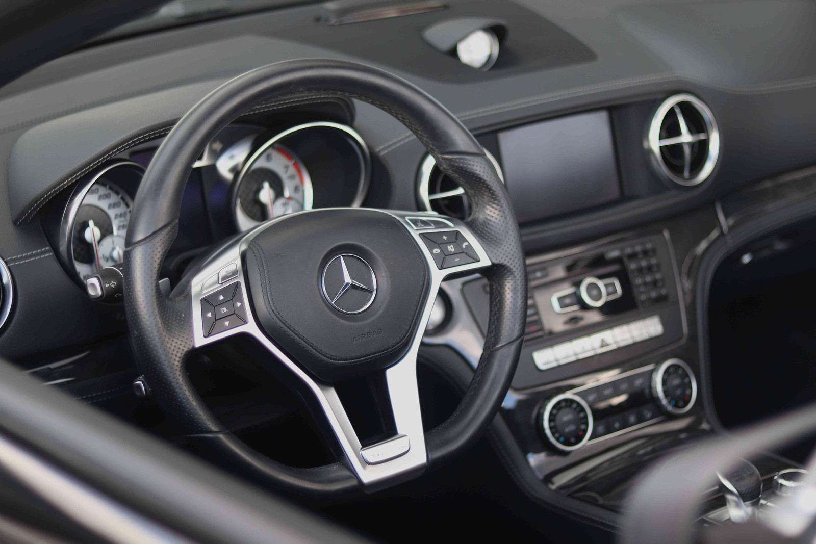 Hovedbilde av Mercedes-Benz SL