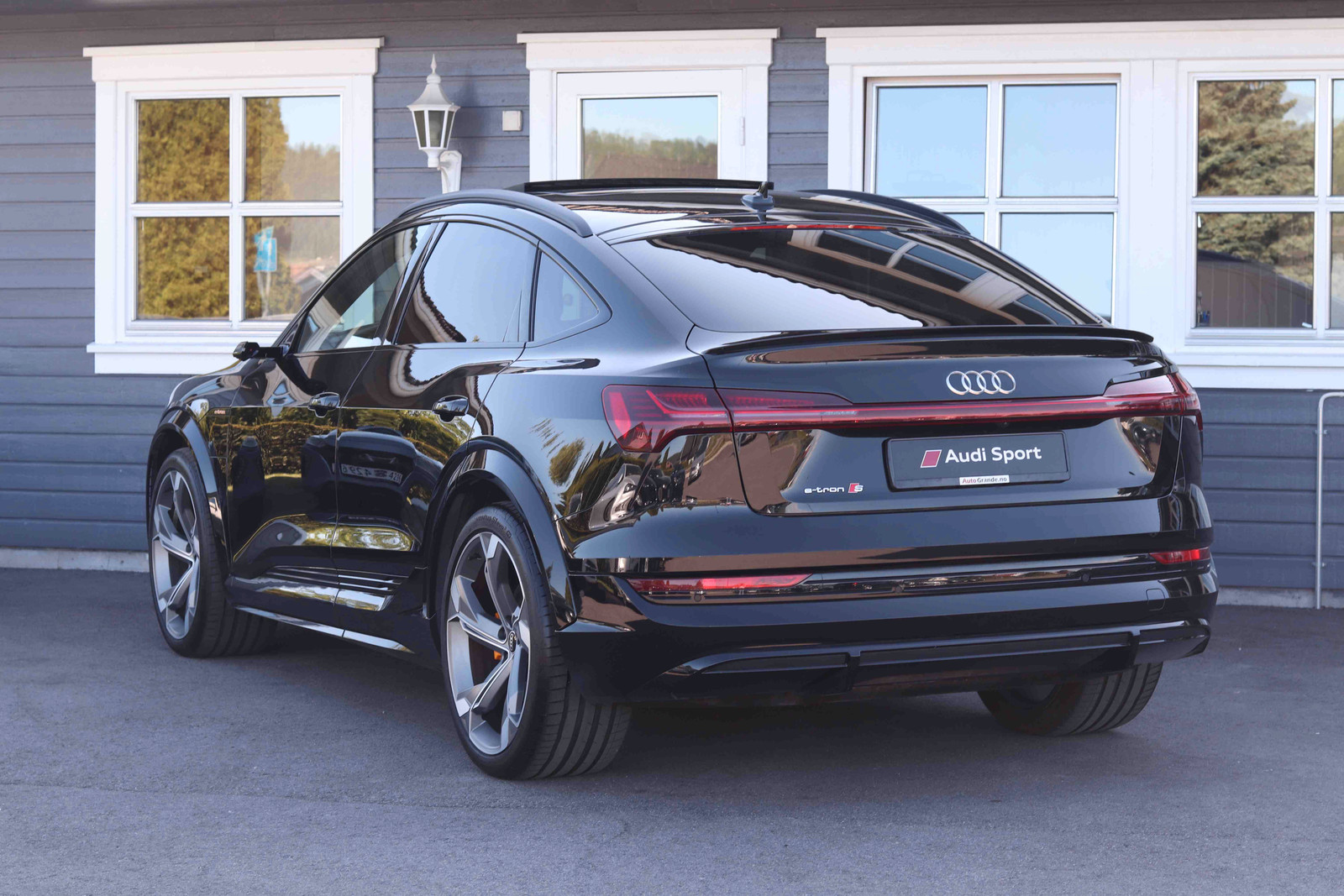 Hovedbilde av Audi e-tron Sportback
