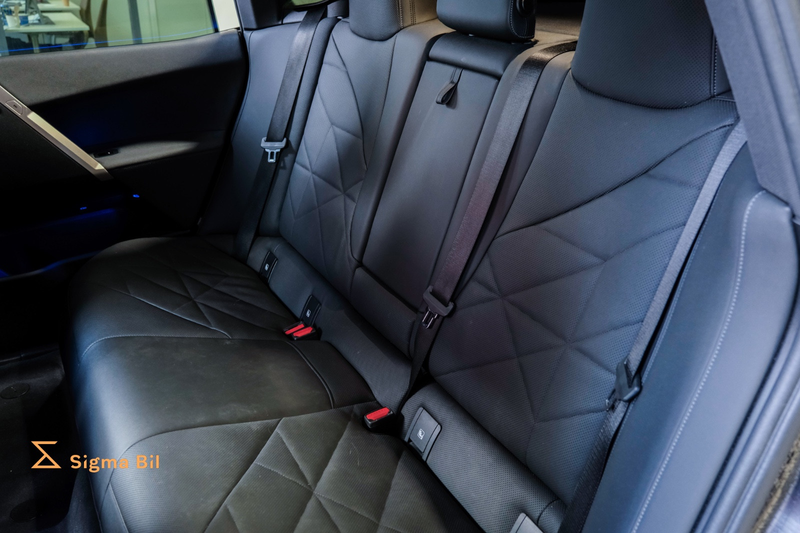 Bilde av BMW iX xDrive 40