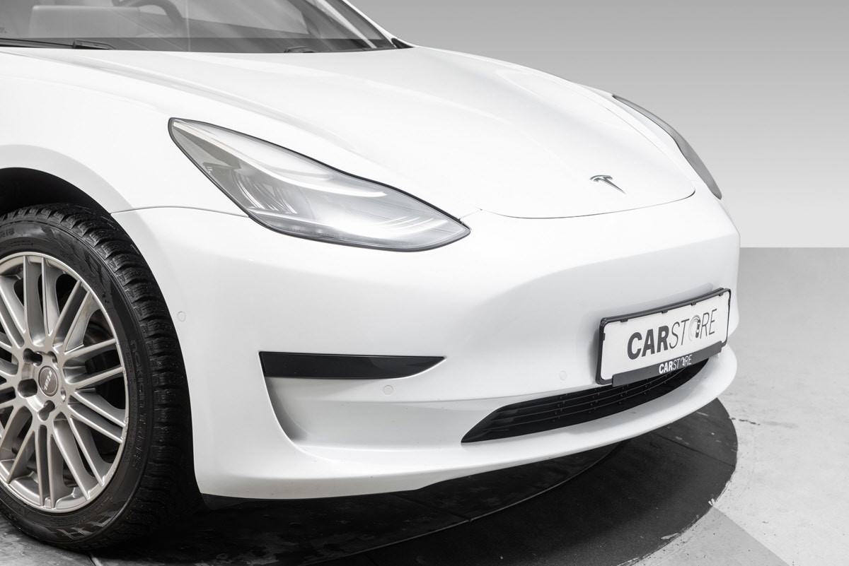 Tesla Model 3 Standard Range Plus RWD Autopilot/Pano/Skinn/DAB/Navi 2