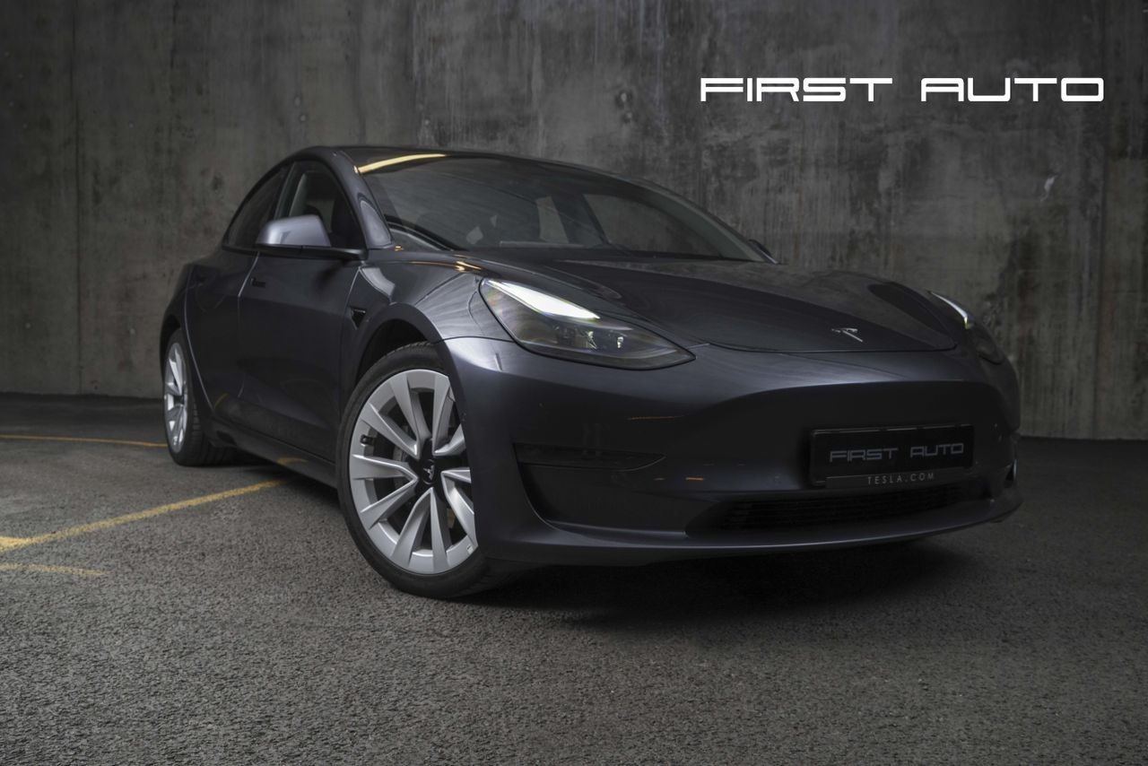 Bilde av 'Tesla Model 3'