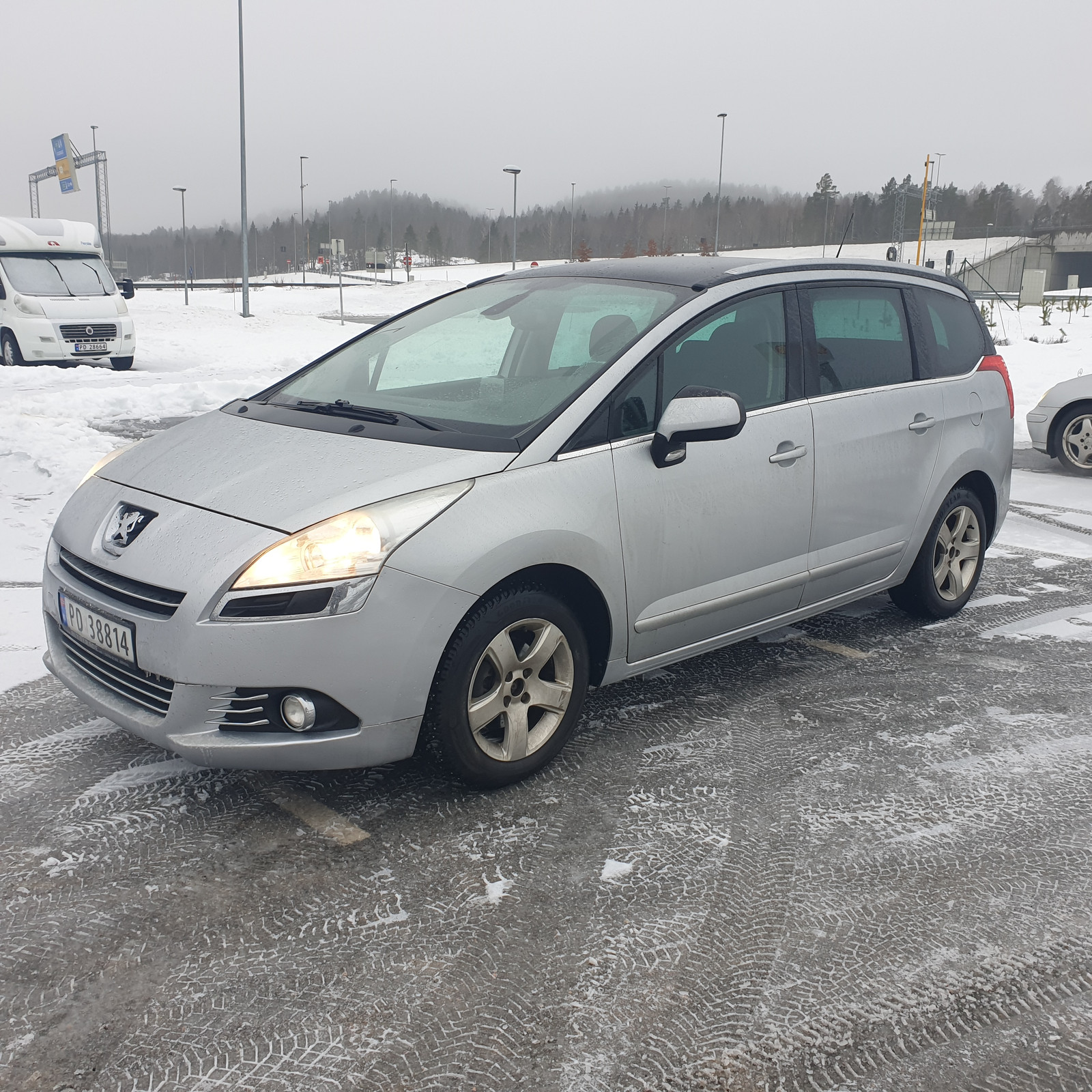 Peugeot 5008 1,6 Allure HDi 112 hk 7s