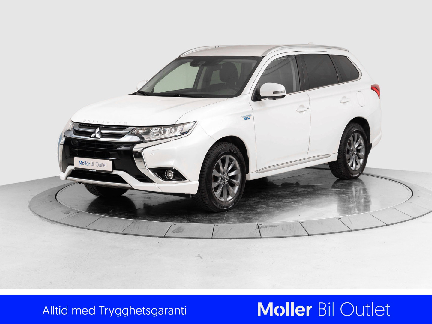 Mitsubishi Outlander Instyle 2,0 202hk Skinn / 360 / Cruise / Fersk EU