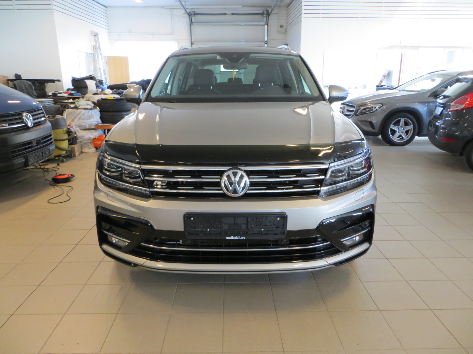 Volkswagen Tiguan 2,0 TDI 150hk 4M R-Line Exclusive aut (K) 2