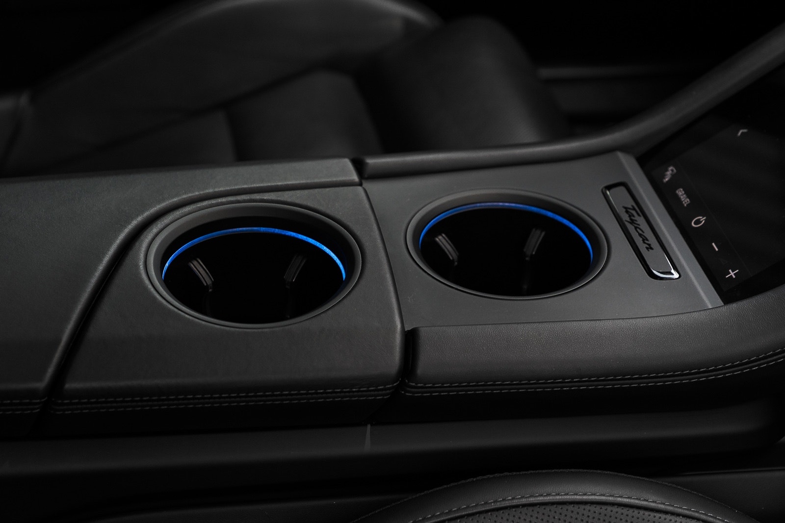 Hovedbilde av Porsche Taycan