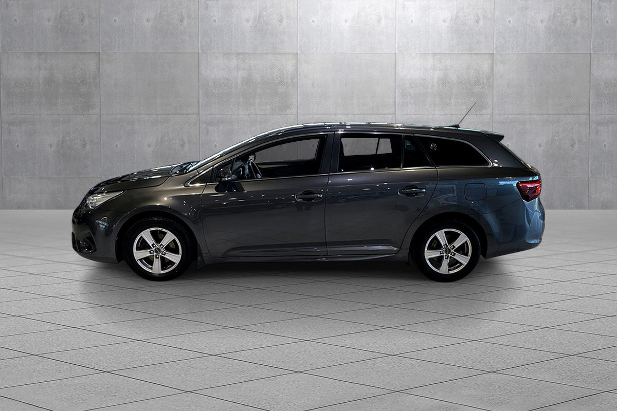Toyota Avensis Touring Sports 1,8 Active M-drive 7S Sjekk servicehefte 2