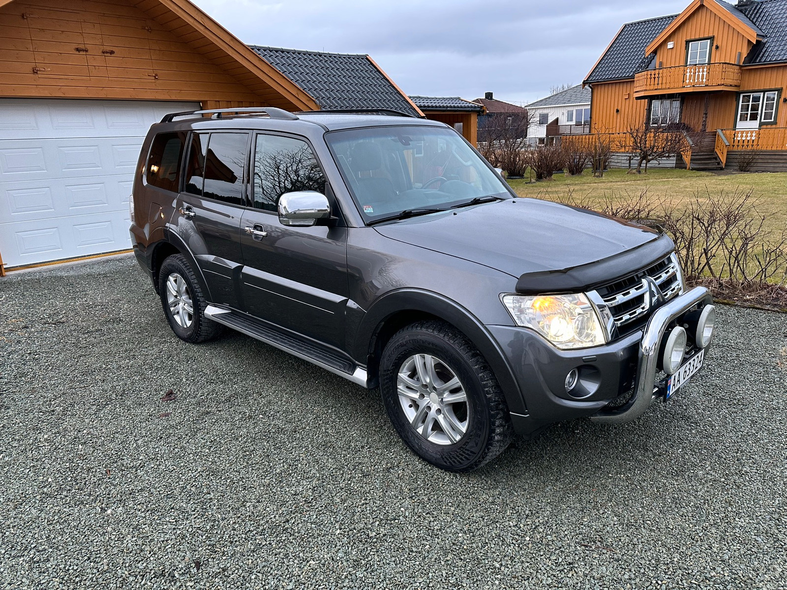 Mitsubishi Pajero Instyle+ 3,2D-200AT,5seter 4WD. 3