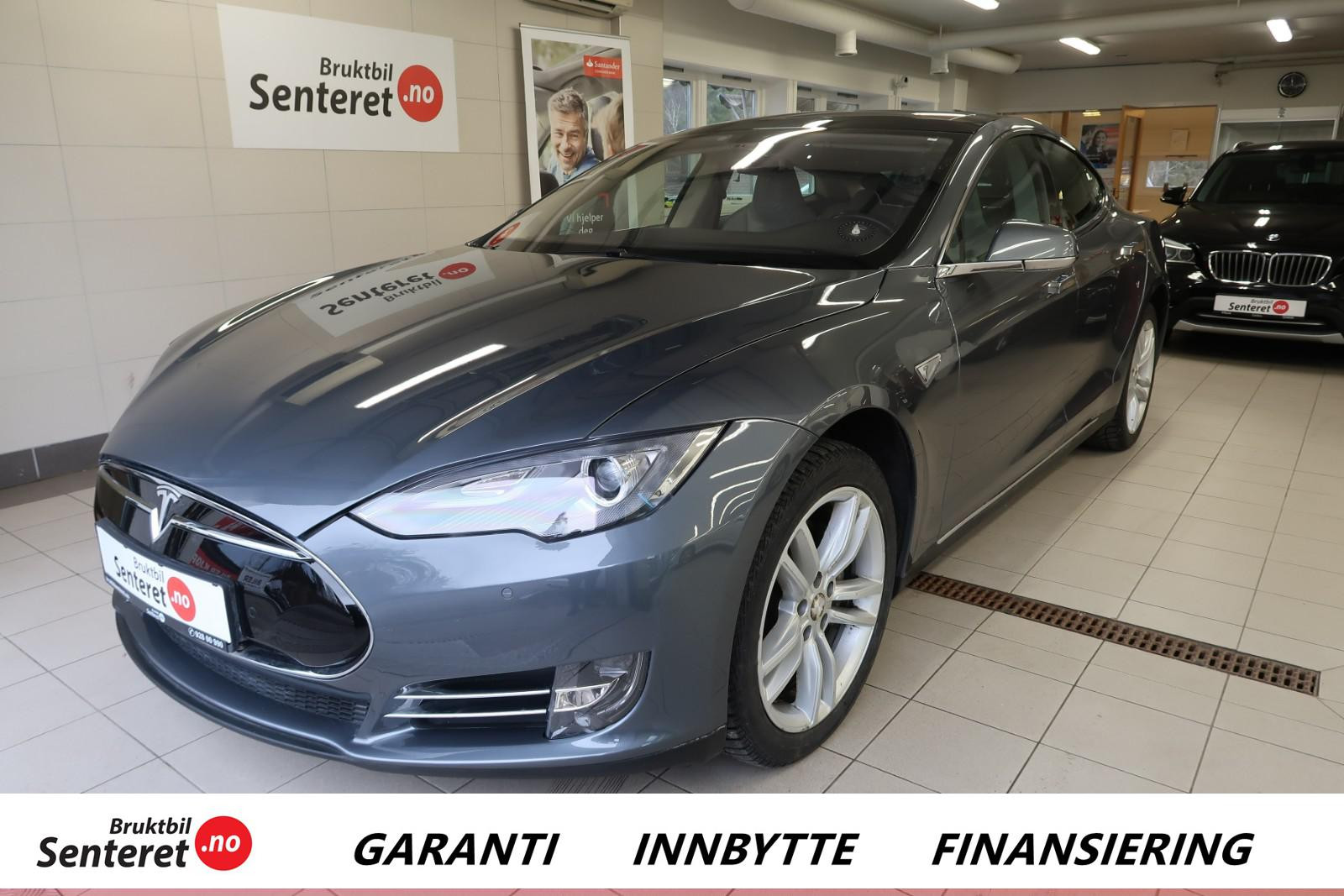 Tesla Model S 85 Performance.luftfjæring,Skinn,Glasstak