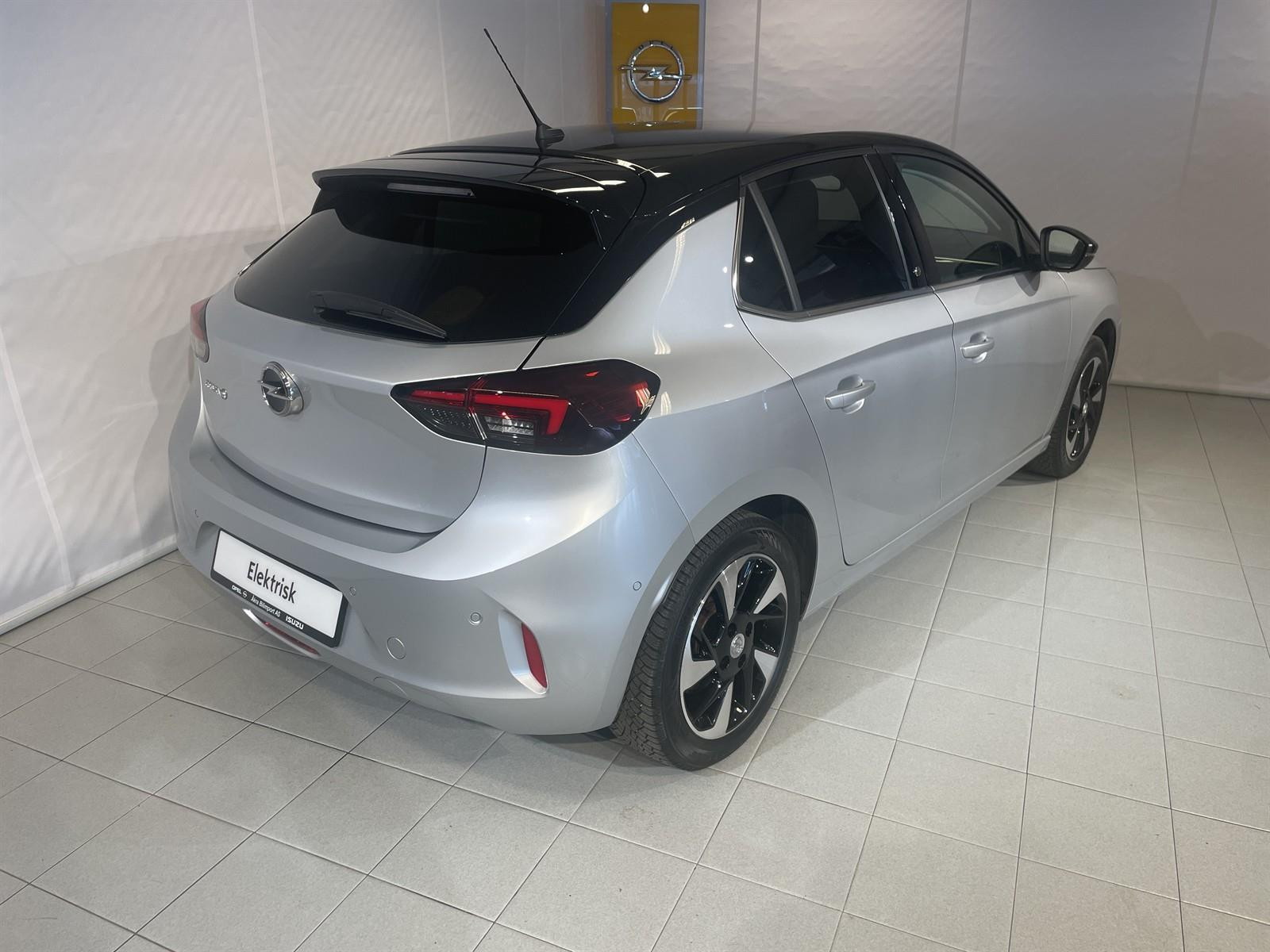Opel Corsa Business Elegance Mye bra utstyr 2