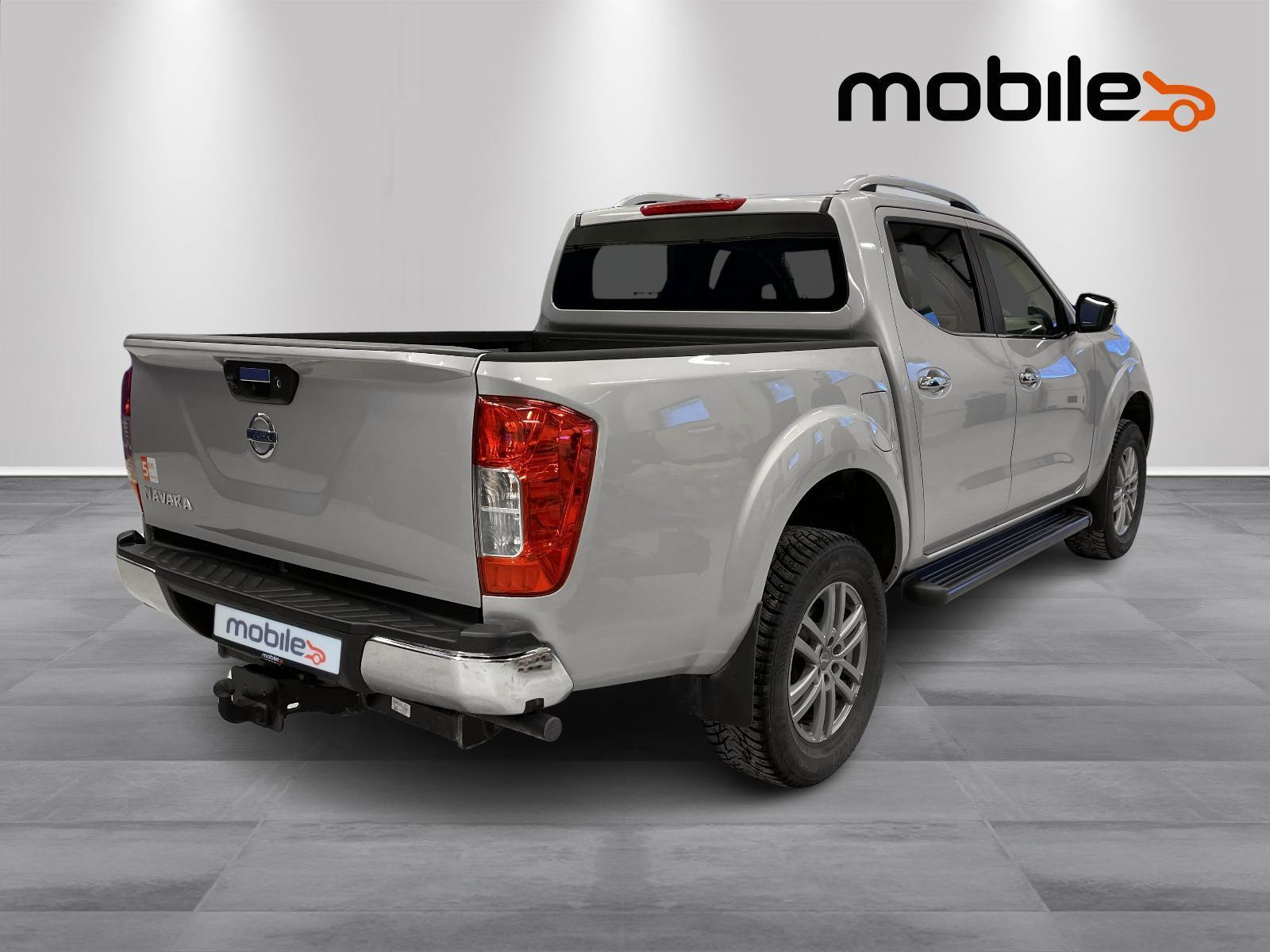 Nissan Navara Double Cab 2,3 dCi 190 N-Connecta aut H.feste,Led lys 3