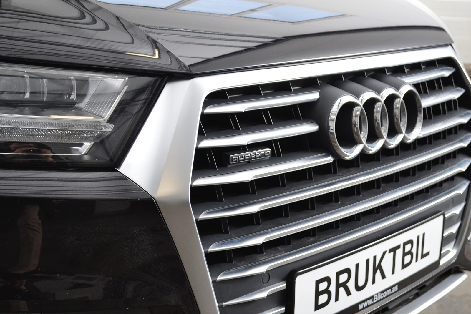 Audi Q7 e-tron Quattro S-line Krok Parkvarmer Virtual Cockpit++ 2