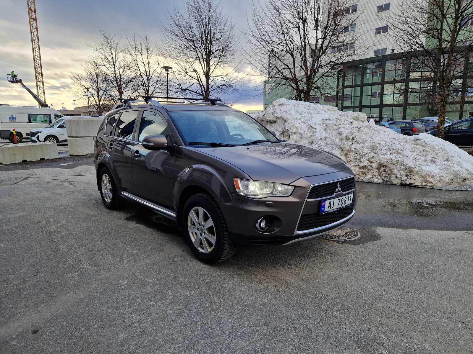 Mitsubishi Outlander Instyle+ 2.2-156 AT 2