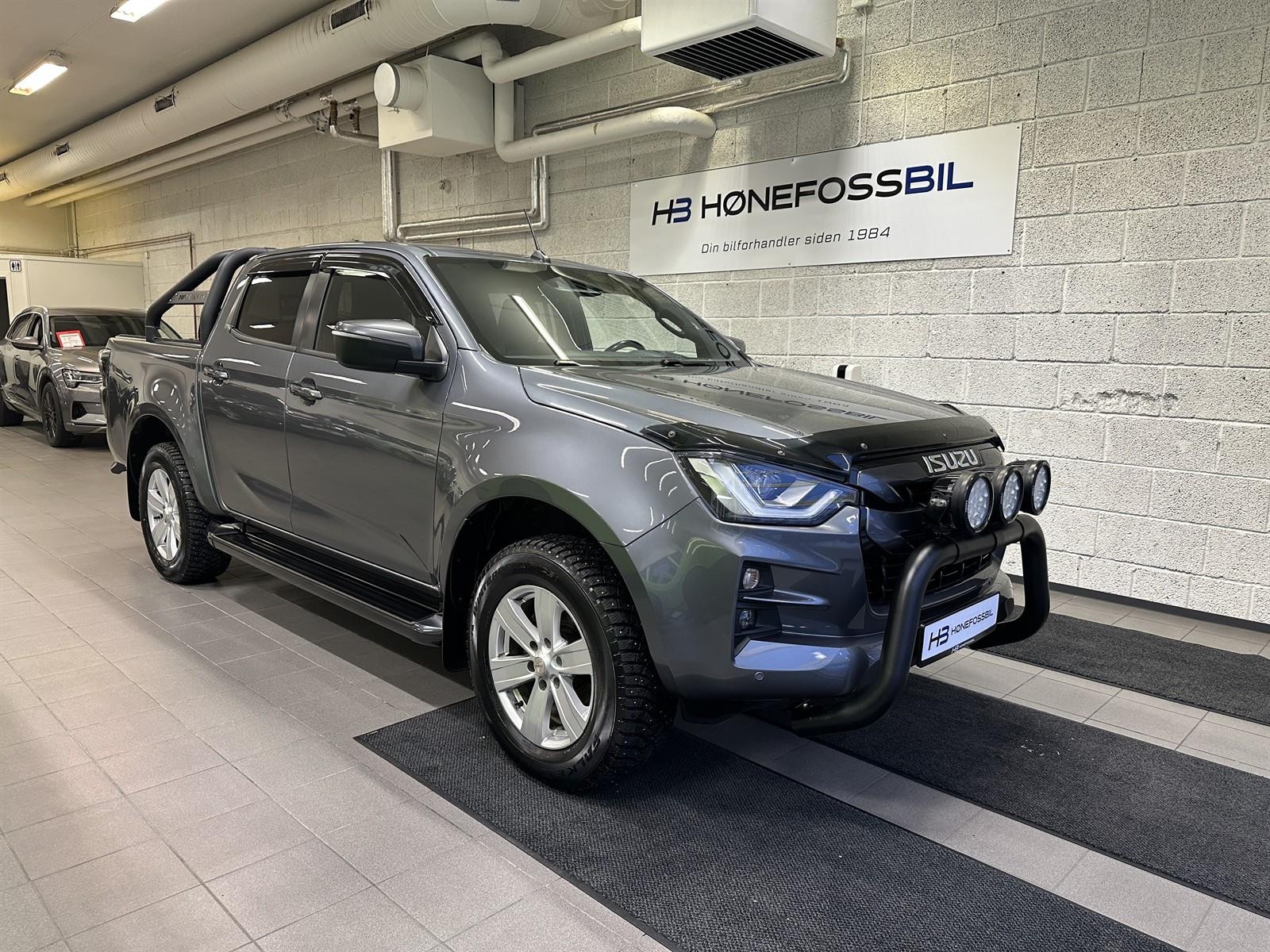 Isuzu D-max Double Cab/ Black Edition/Arctic Trucks/Vision X+