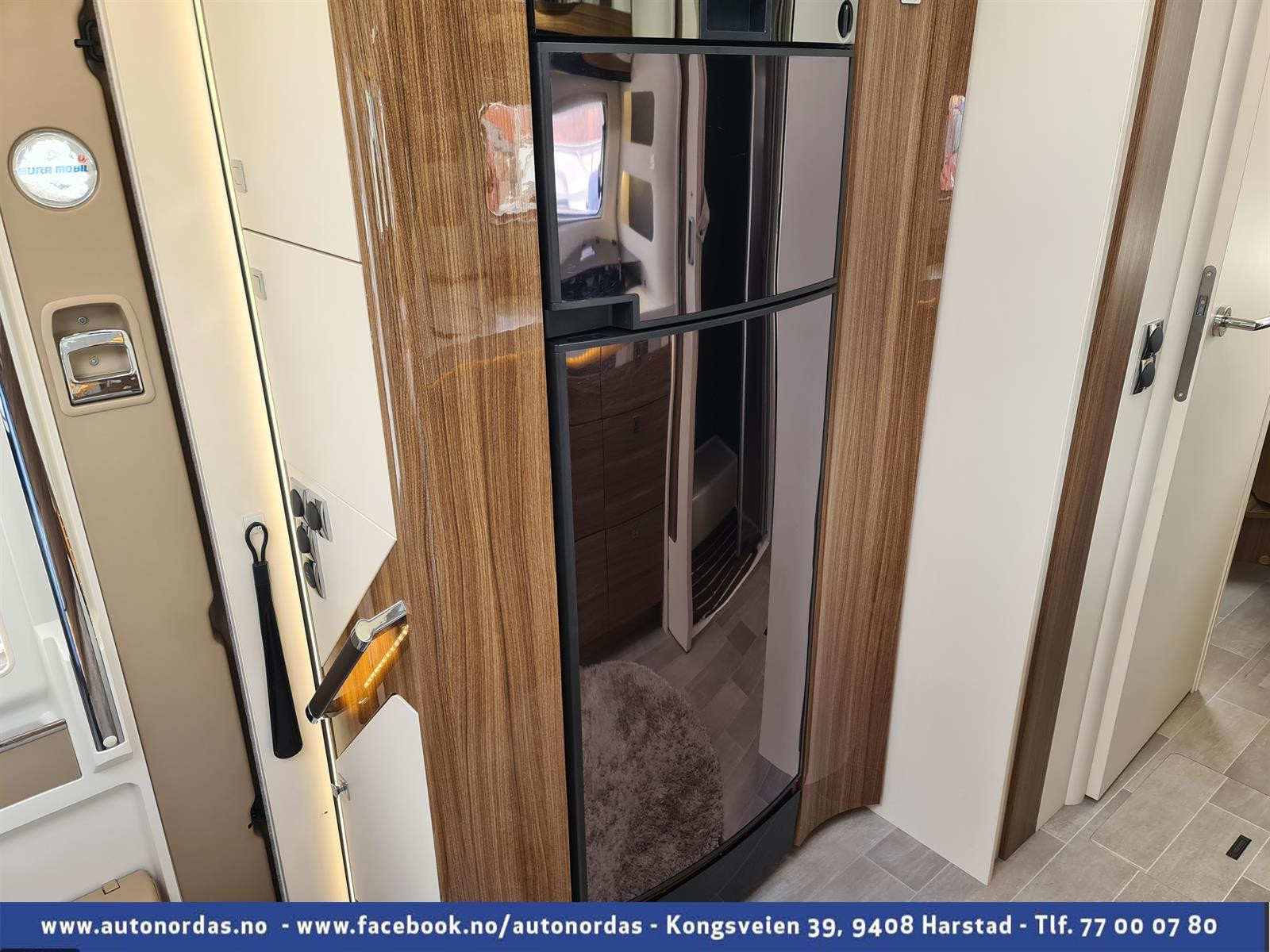 Gallery image 36