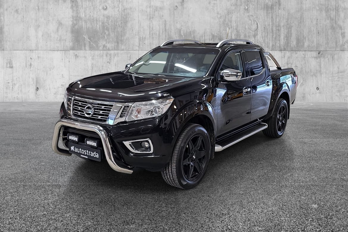 Nissan Navara 190HK/Automat/Tekna/Soltak/Hengerfeste/ 2017, 124 700 km, kr 289 000,-